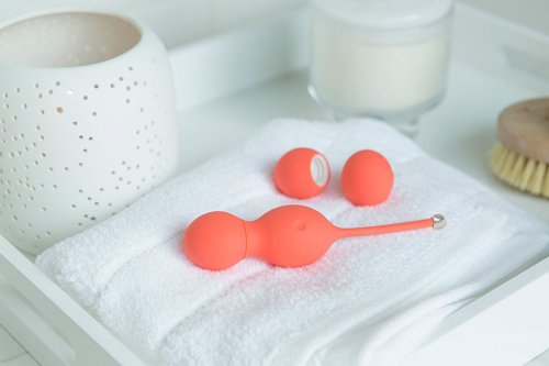 Bloom by We-Vibe