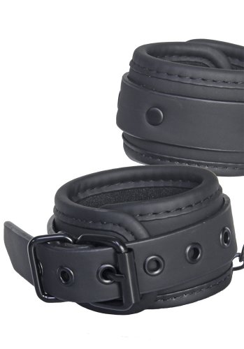 Blaze Handbojor, Svarta