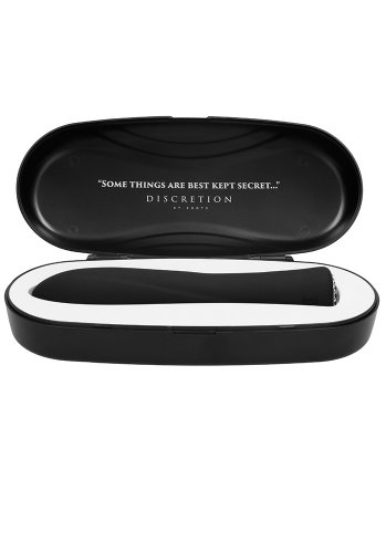 Discretion Jewel Black